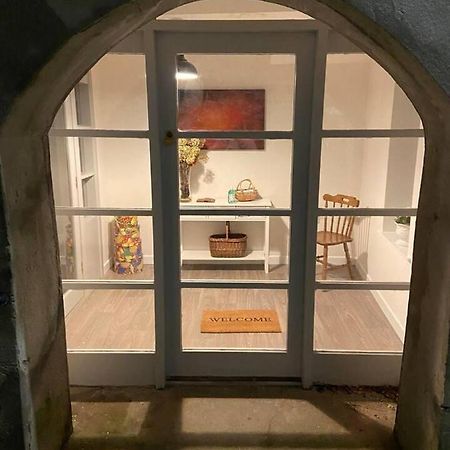 Town House In Ideal Location Central 에니스킬런 외부 사진