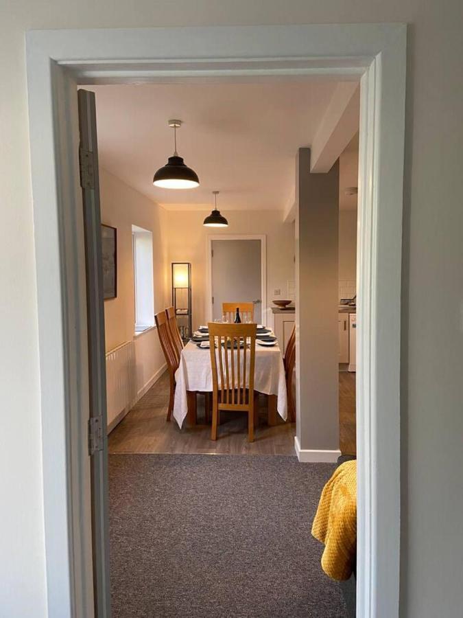 Town House In Ideal Location Central 에니스킬런 외부 사진