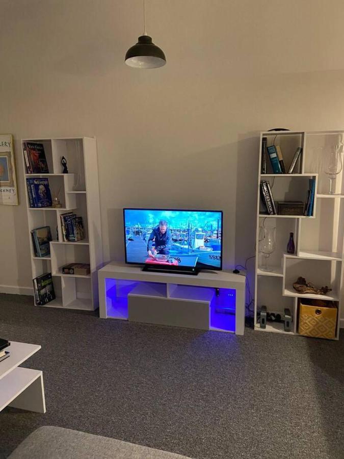 Town House In Ideal Location Central 에니스킬런 외부 사진